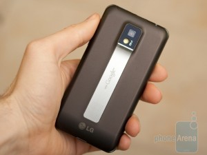 LG Optimus 2X pictures and video