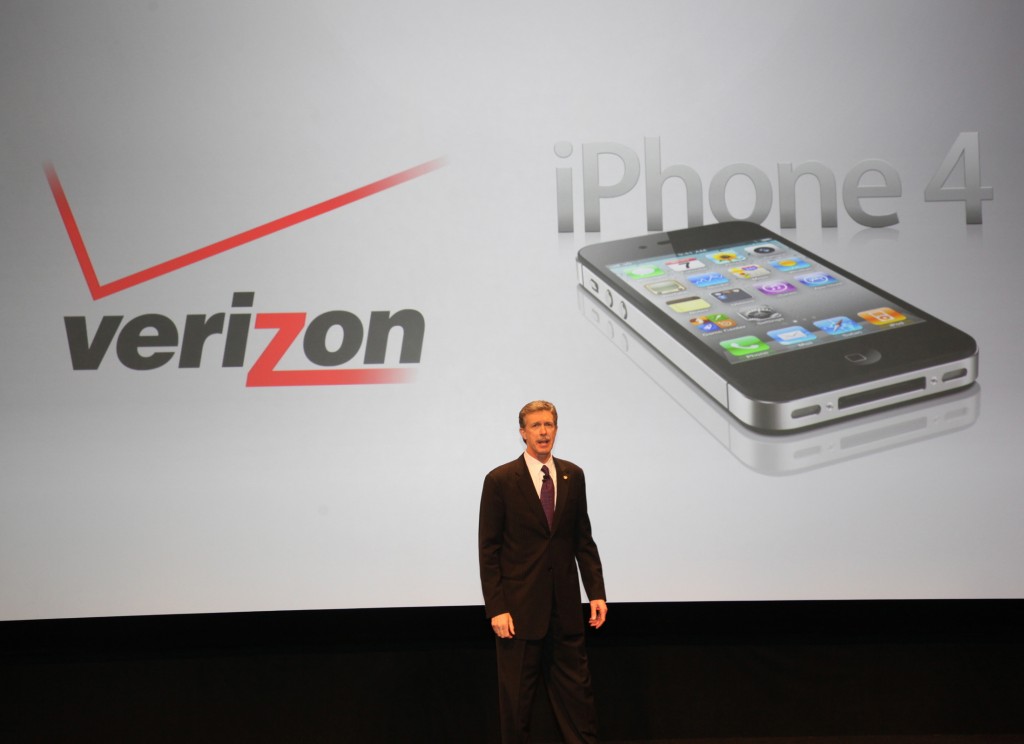 CDMA capable iPhone 4 coming to Verizon