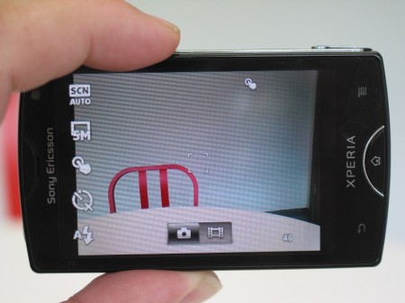 Hands on   Xperia Mini and Mini Pro