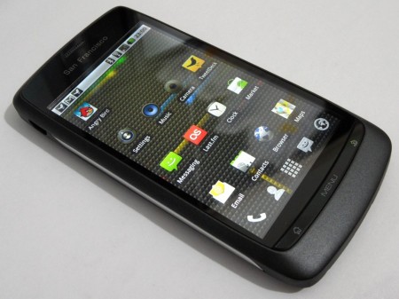 ZTE ship 35 million handsets in the first half of 2011