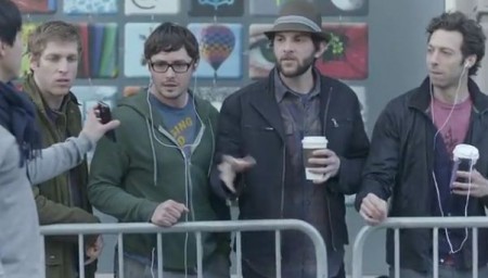 New Samsung Galaxy SII commercial pokes fun at the iPhone