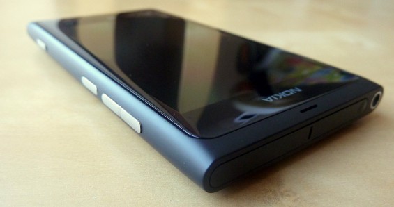 Nokia Lumia 800 Review