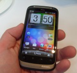 HTC Desire S   Up close