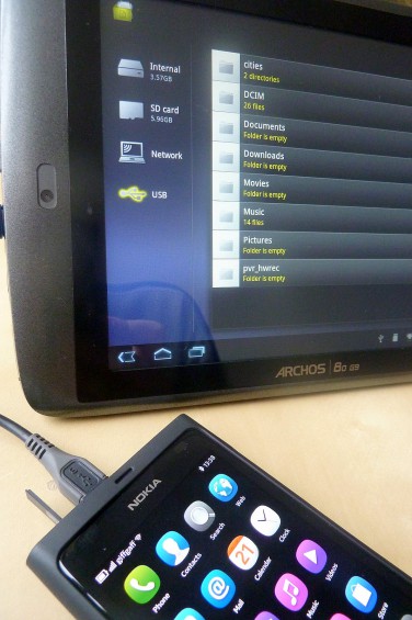 Archos 80 G9   with Nokia N9 acting as mass storage