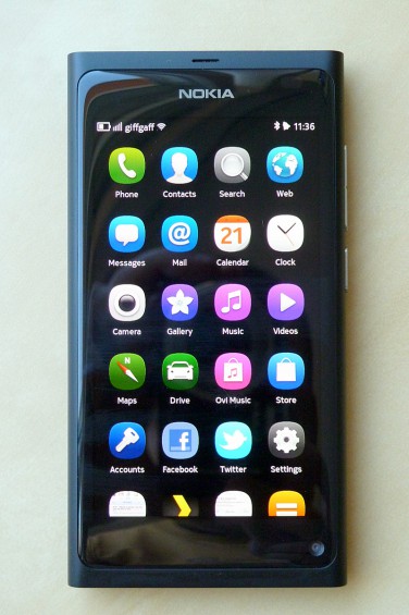 Nokia N9   front 1