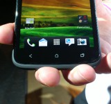 MWC   HTC One X Up close