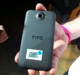 MWC   HTC One X Up close