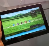 MWC   Huawei MediaPad FHD   Up close