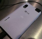 MWC   LG Optimus L5   Up close