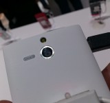 MWC   Xperia U   Up close