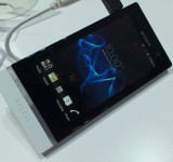 MWC   Xperia U   Up close