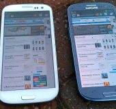 Picture Special   Samsung Galaxy SIII   Pebble blue vs white