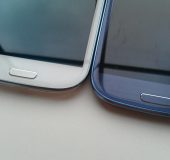 Picture Special   Samsung Galaxy SIII   Pebble blue vs white