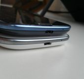 Picture Special   Samsung Galaxy SIII   Pebble blue vs white