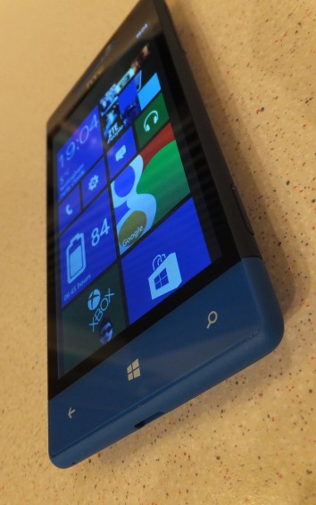 HTC 8S pic2