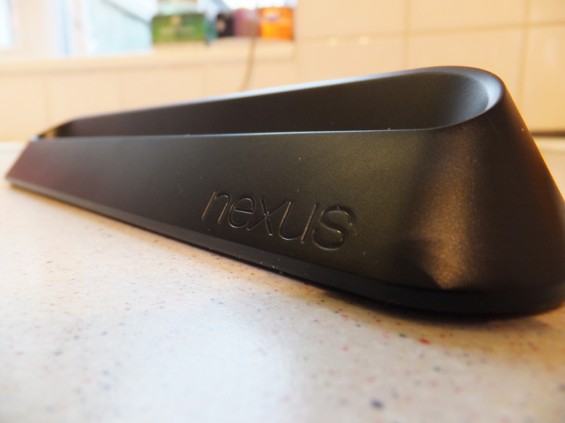 Nexus 7 Dock 1