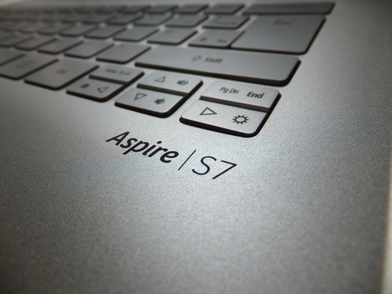 Acer S7 Pic1