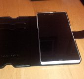 Muvit Slim and Stand, Xperia Z case review