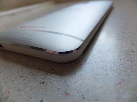 HTC One Pic9