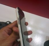 White Nexus 4 on display in Dubai   pictures, video and an apology