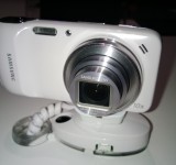 Samsung show off S4 Mini, S4 Zoom, S4 Active and NX camera