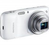 Samsung Galaxy S4 Zoom now official