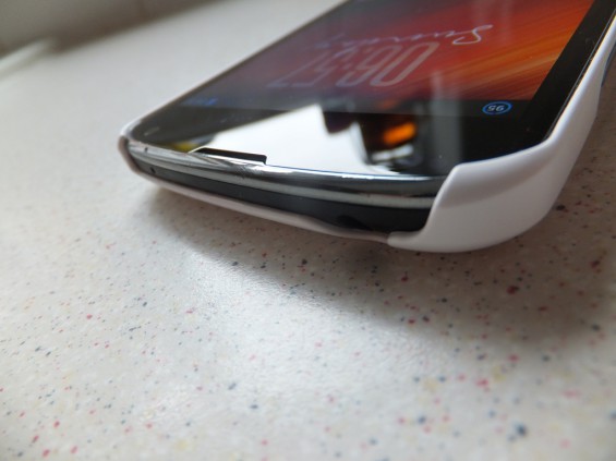 LG Nexus 4 Rearth Ringke Slim Pic3