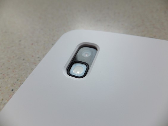 LG Nexus 4 Rearth Ringke Slim Pic7