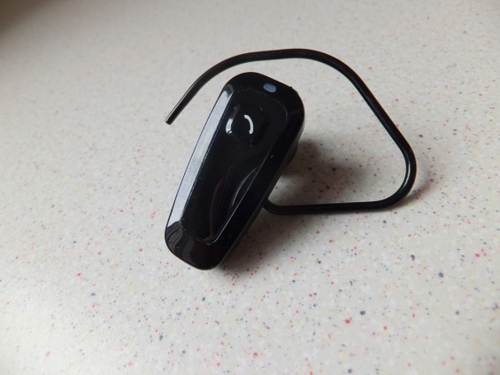Tiny Talk Nano Headset Pic1