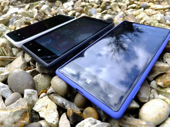 wpid Nokia Lumia 820 Pic1.JPG