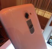 Hands on with the LG G2 at the UK launch party