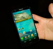 Hands on with the LG G2 at the UK launch party