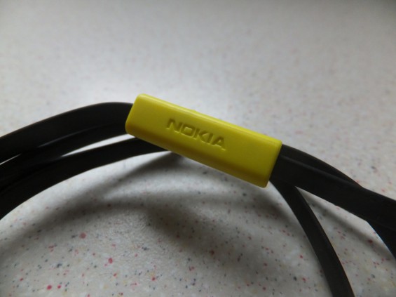 Nokia Coloud Boom Headphones Pic3