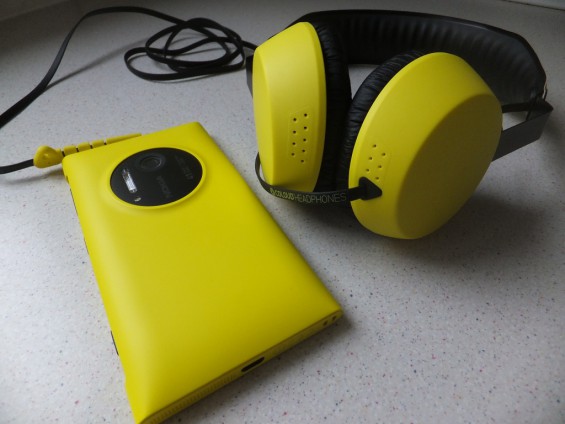 Nokia Coloud Boom Headphones Pic7