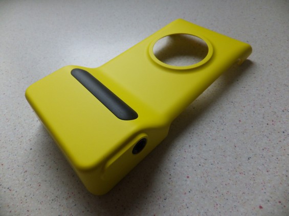 Nokia Lumia 1020 Camera Grip Pic2