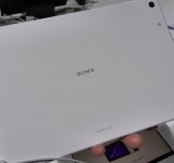 Sony Xperia Tablet 2 Up close