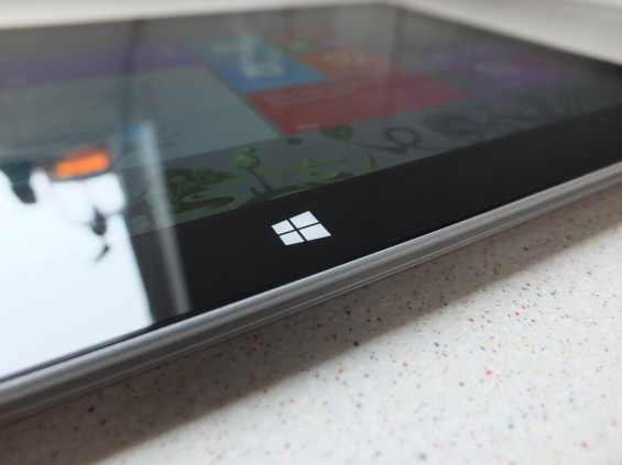 Microsoft Surface 2 with 4G Pic5