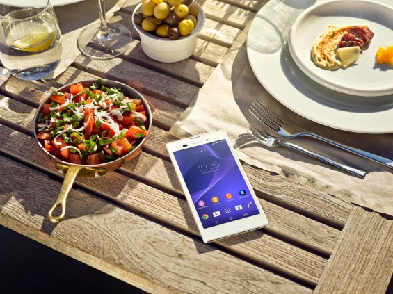 11 Xperia T3 Lifestyle Dinner