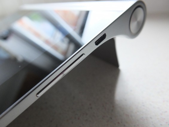 Lenovo Yoga Tablet 2 Pic4