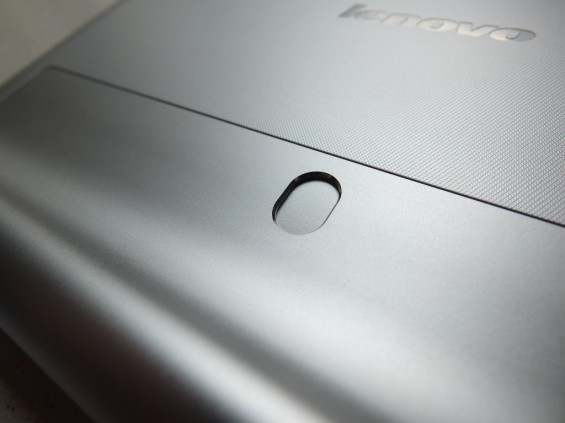 Lenovo Yoga Tablet 2 Pic8