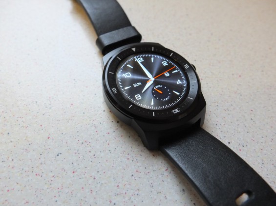 LG G Watch R Pic8