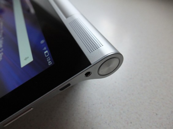 Lenovo Yoga Tablet 2 Pro Pic4