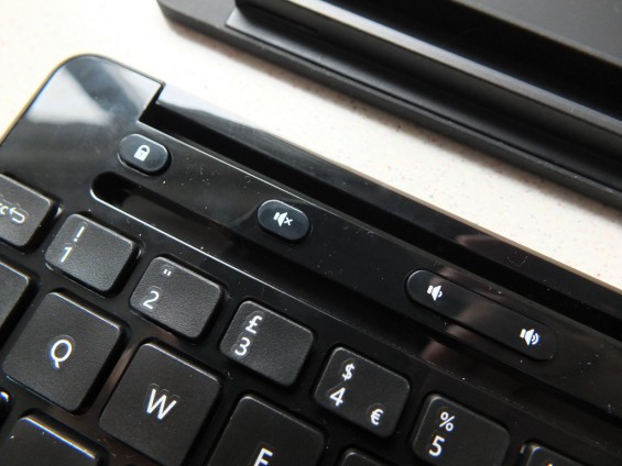 Microsoft Universal Mobile Keyboard Pic10