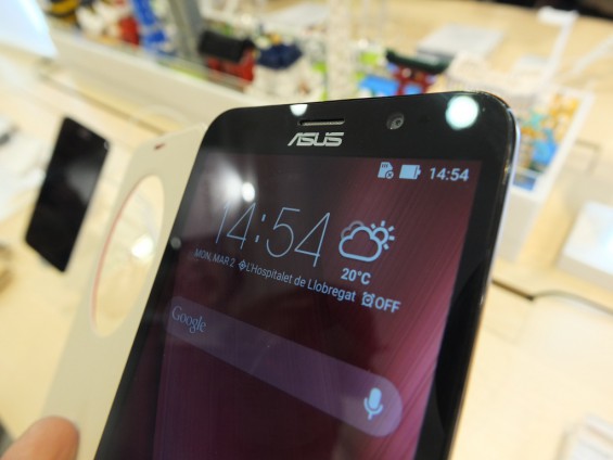 Asus Zenfone 2 Pic11