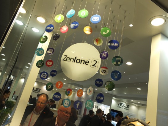 Asus Zenfone 2 Pic2