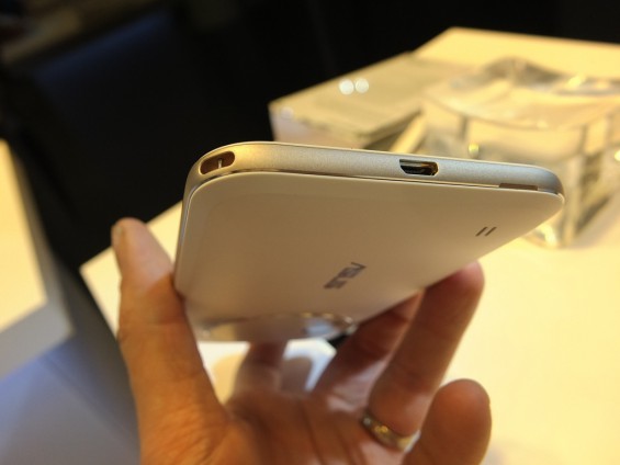 Asus Zenfone Zoom Pic4