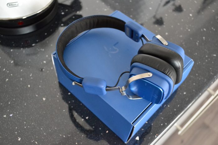 KitSound Clash, Bluetooth Headphones Review.