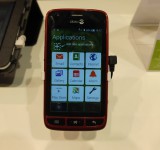 MWC   Hands on with the Doro Liberto 820 Mini