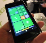 MWC   Hands on with the Acer Liquid M220, Z220, Z520, Jade Z and Leap+ Smartband