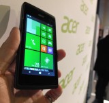 MWC   Hands on with the Acer Liquid M220, Z220, Z520, Jade Z and Leap+ Smartband